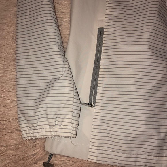 New Balance Jacket - Picture 4 of 4